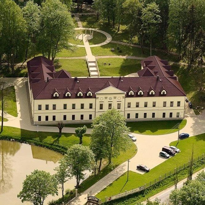 Hotel Zamek Kamenny Dvur Kynsperk nad Ohri Exterior foto